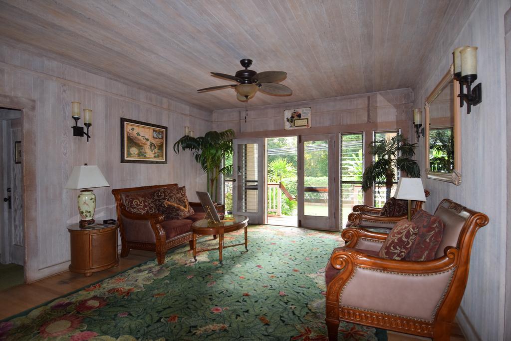 Poipu Bed And Breakfast Inn Koloa Eksteriør billede