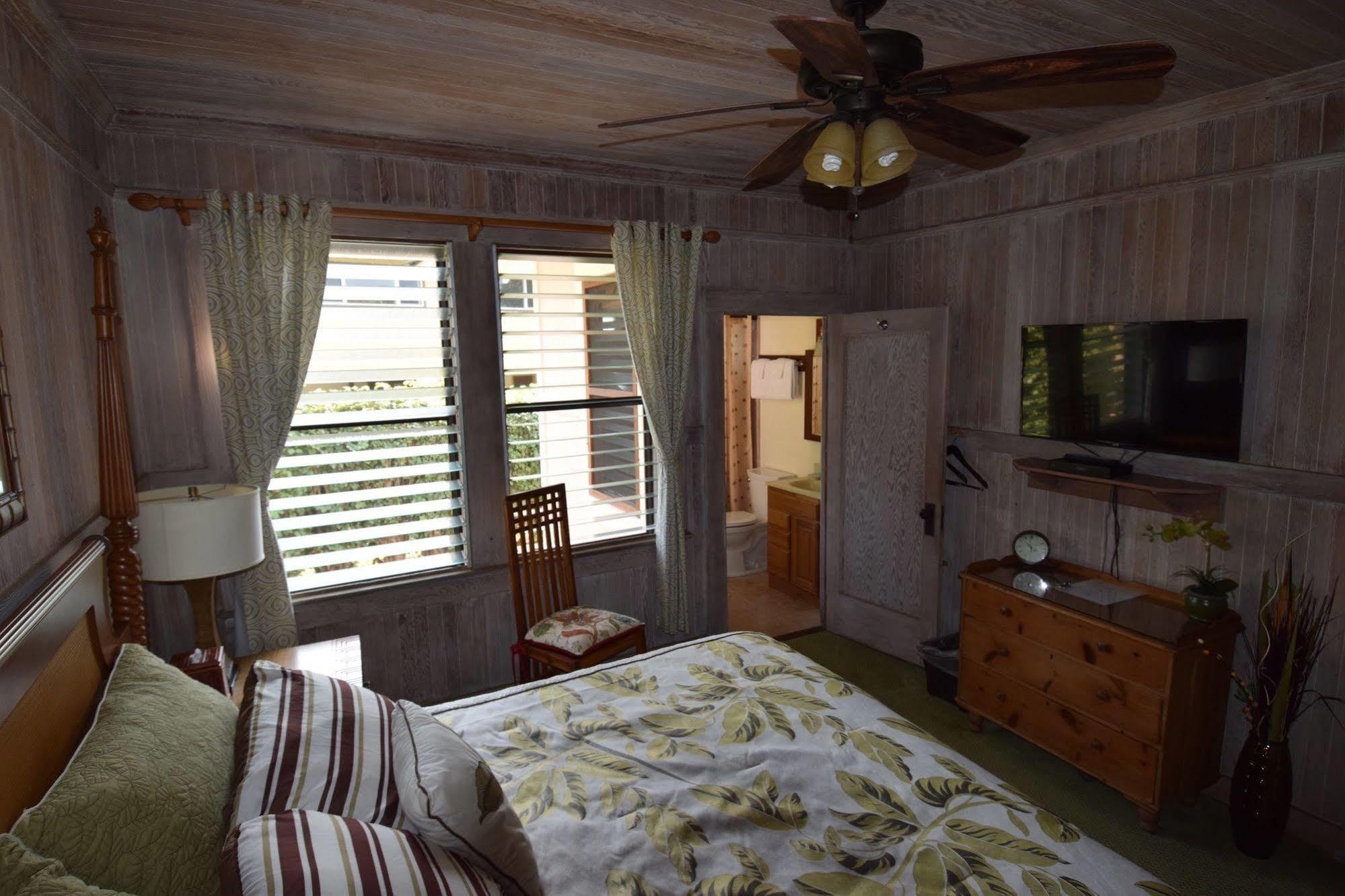 Poipu Bed And Breakfast Inn Koloa Eksteriør billede